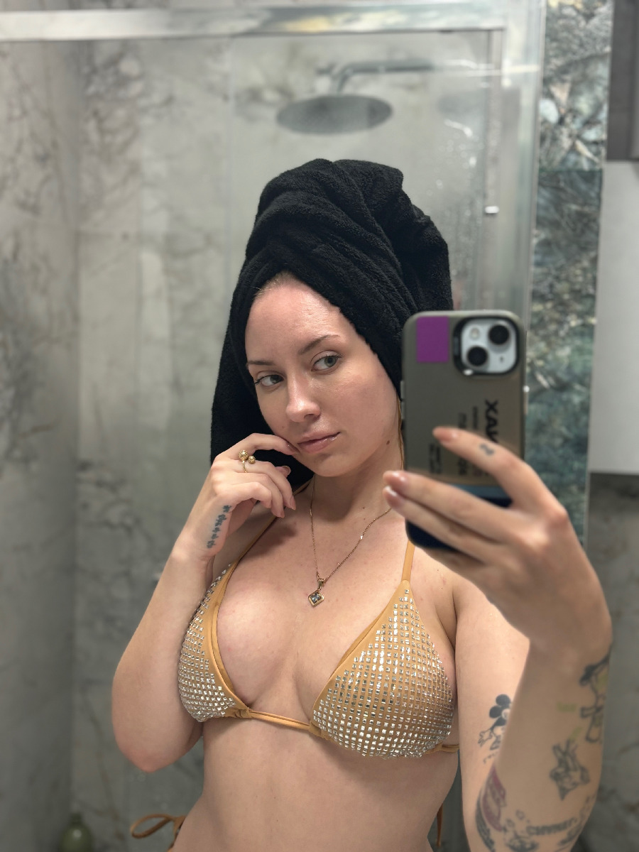 Nude girl KateV in Soyapango